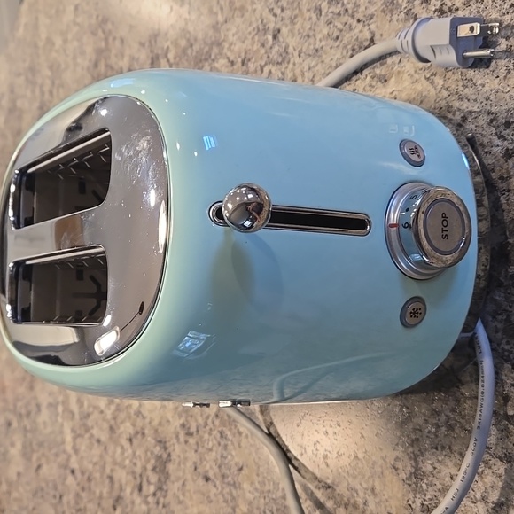 SMEG Toaster - Picture 2 of 3